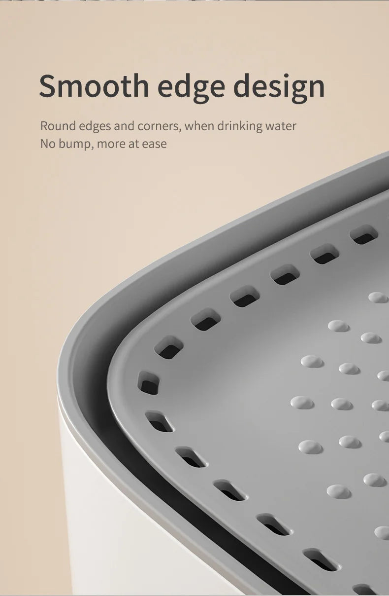 Coin arrondi avec design lisse pour une boisson sans accroc en plastique gris.