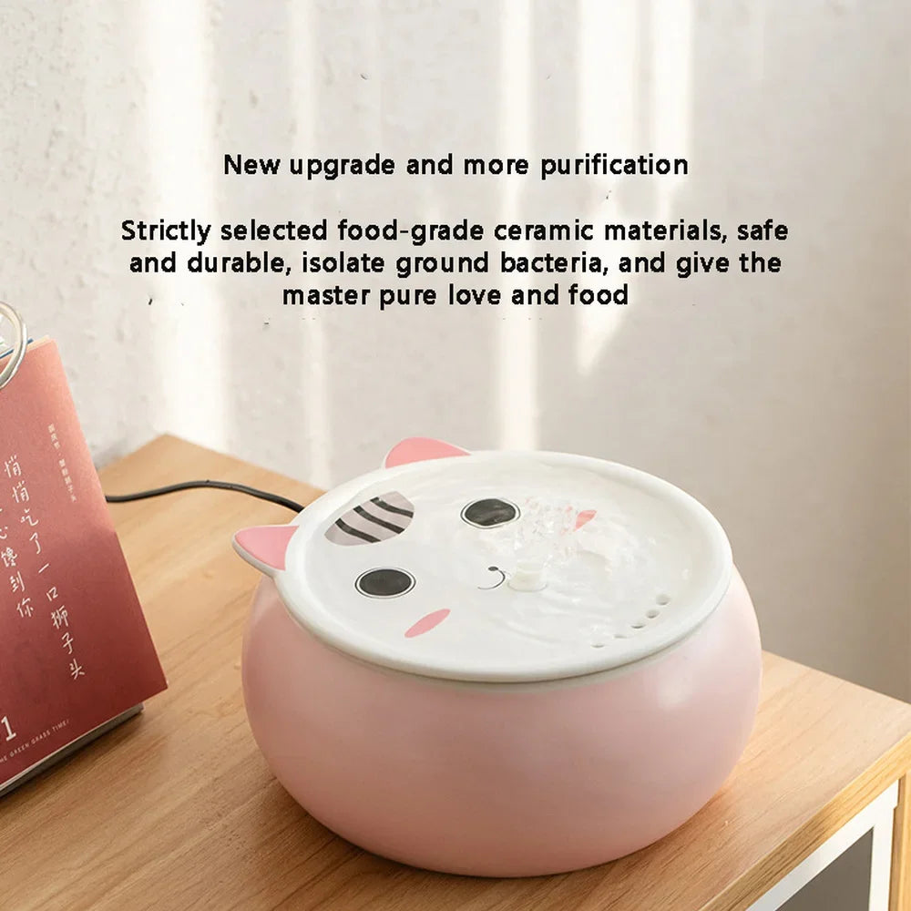 Fontaine à eau pour animaux en céramique rose, antifouling, design ludique, matériau sûr et durable.